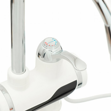 Электрический проточный водонагреватель 3 кВт Unipump BEF-012-02