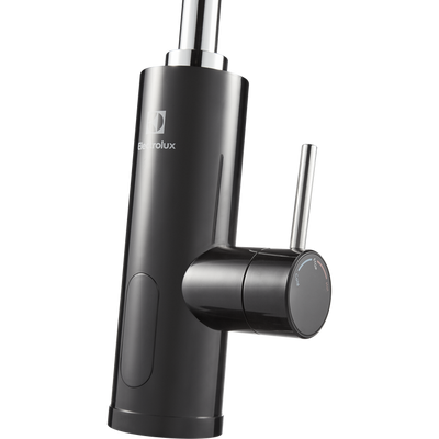 Электрический проточный водонагреватель 3 кВт Electrolux Taptronic (Black)