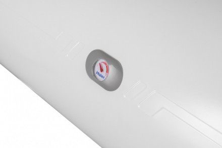 Электрический накопительный водонагреватель Haier FCD-JTHA80-III(ET)